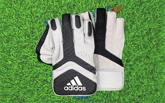 Cricket Protective Equipment & Accessory : Cricket Wicket Keeping Gloves